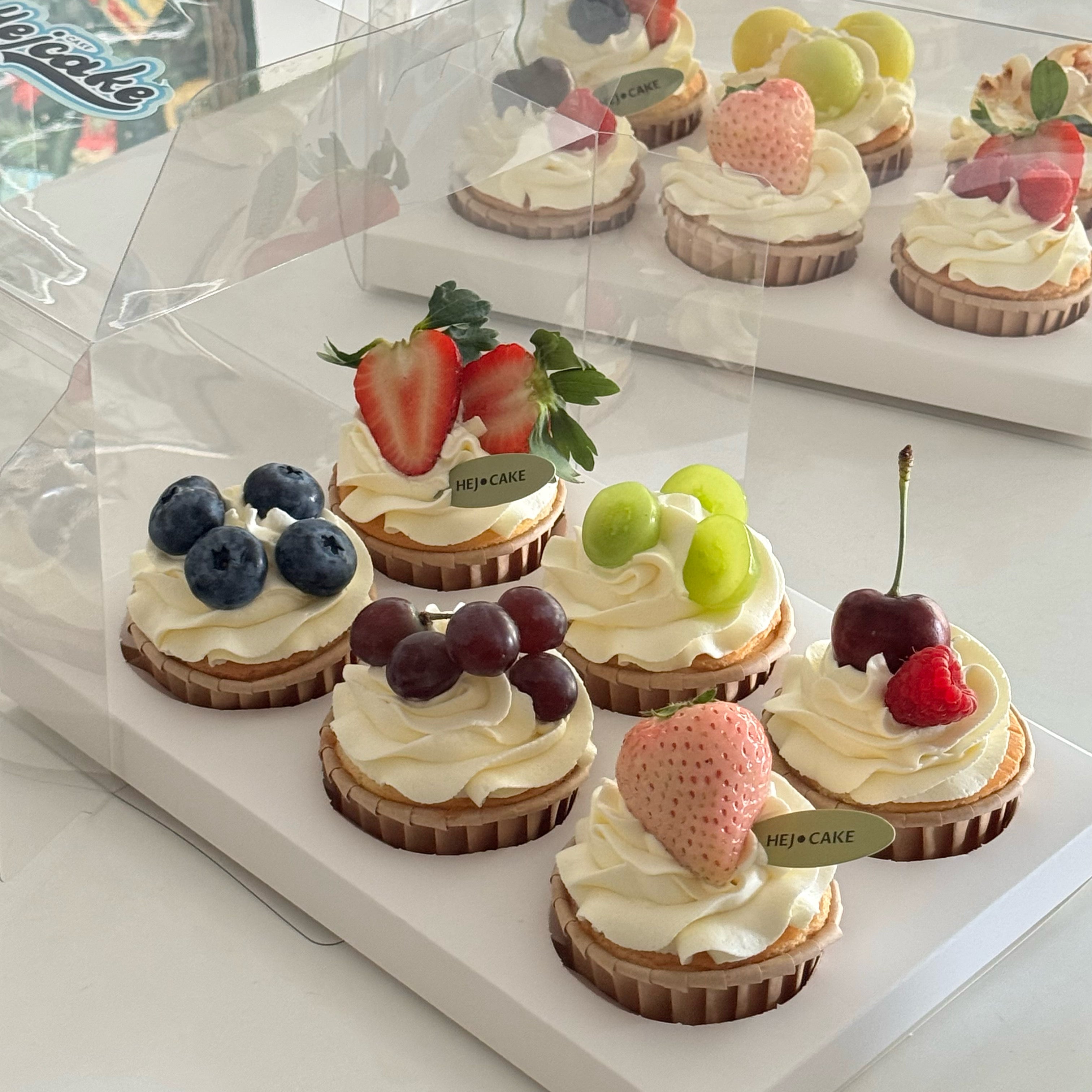Fruit Cupcakes(6 per box) – hejcakeshop