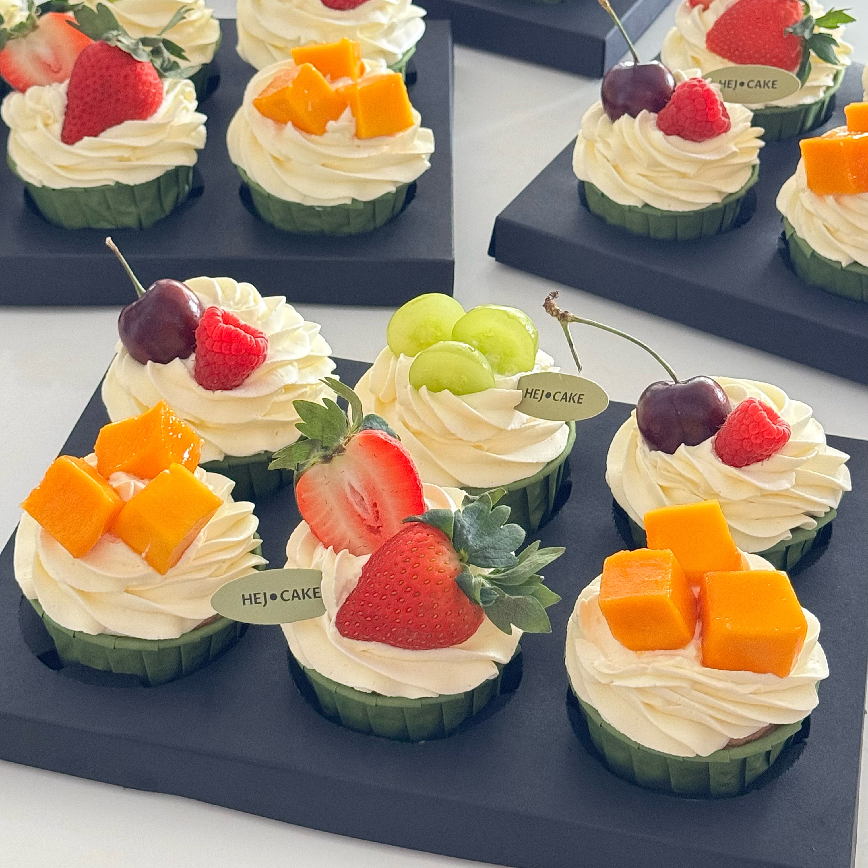 Fruit Cupcakes(6 per box)